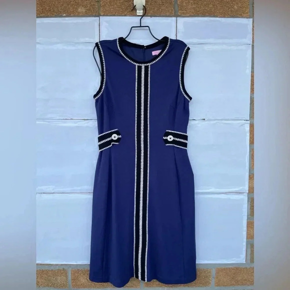 Lilly Pulitzer Fannie Stitch Sheath Dress medium - Picture 3 of 13